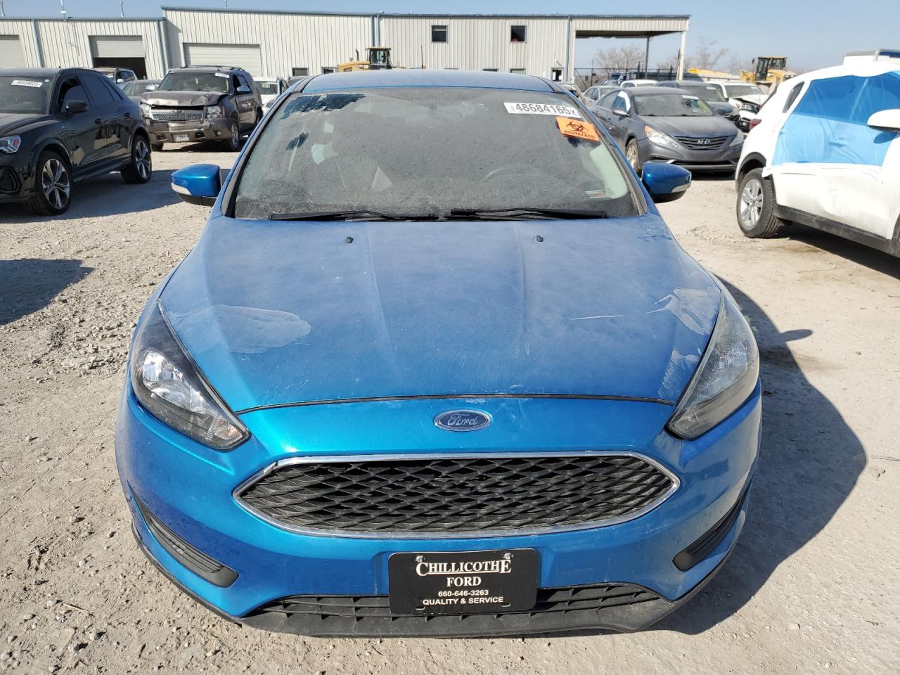 2015 FORD FOCUS SE photo 5