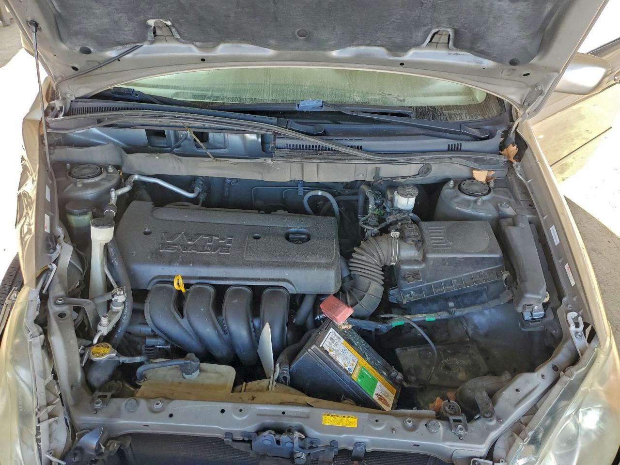 2005 TOYOTA COROLLA CE photo 11