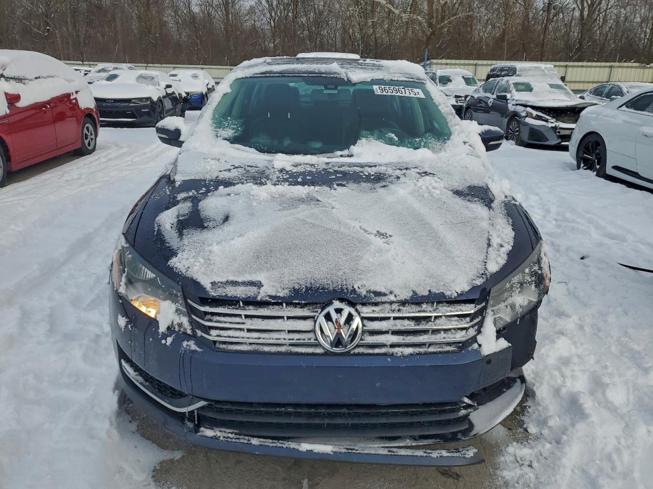2015 VOLKSWAGEN PASSAT SE photo 5