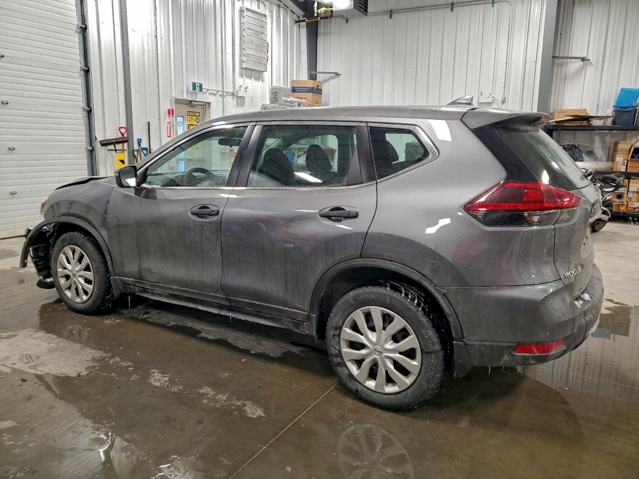 2019 NISSAN ROGUE S photo 2