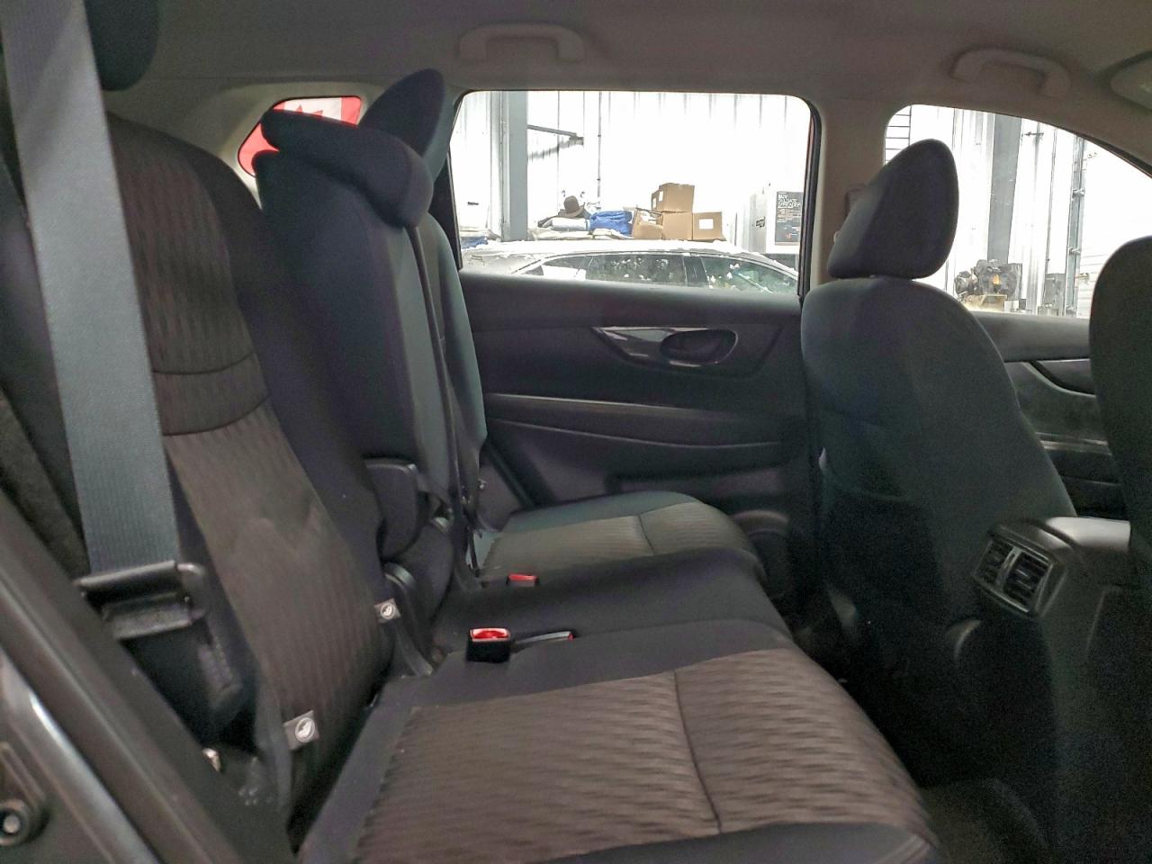 2019 NISSAN ROGUE S photo 11