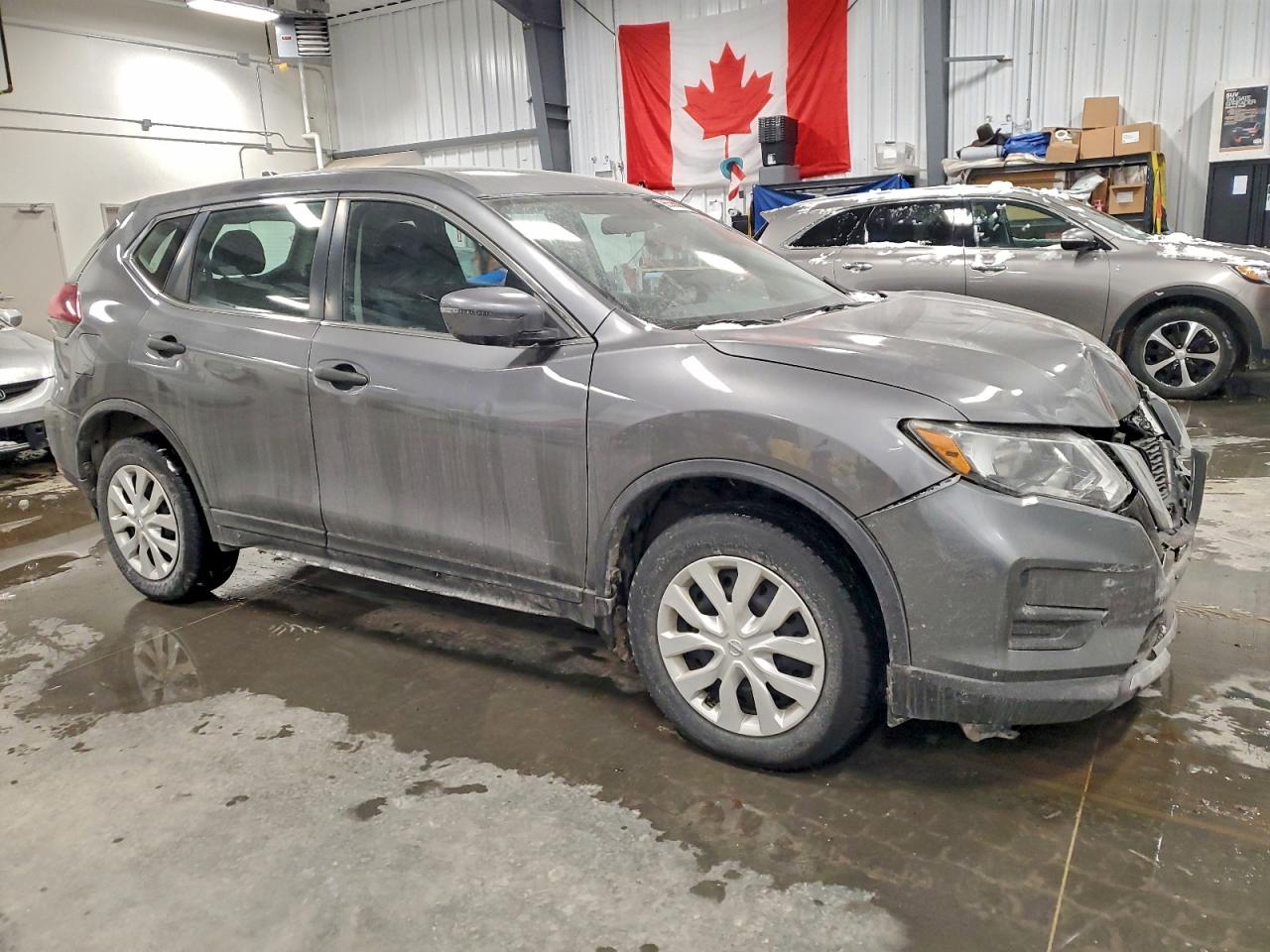 2019 NISSAN ROGUE S photo 4