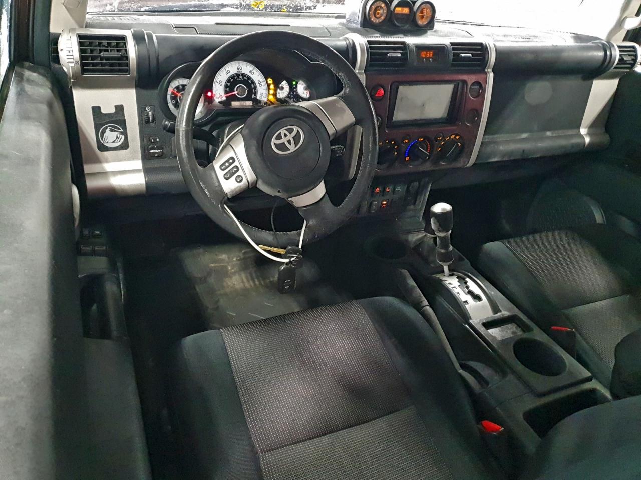 2007 TOYOTA FJ CRUISER photo 8
