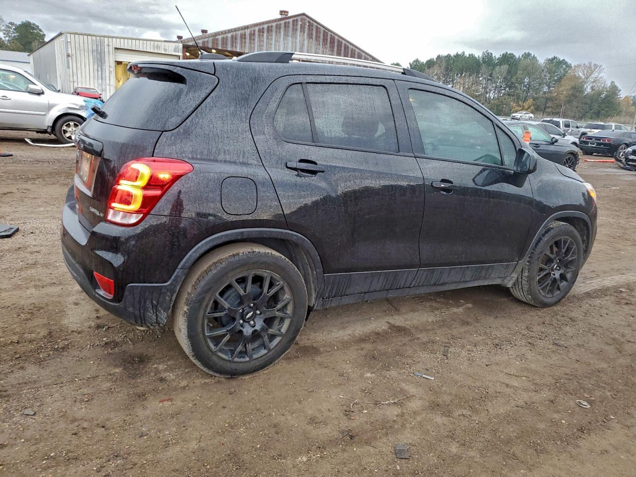 2021 CHEVROLET TRAX 1LT photo 3