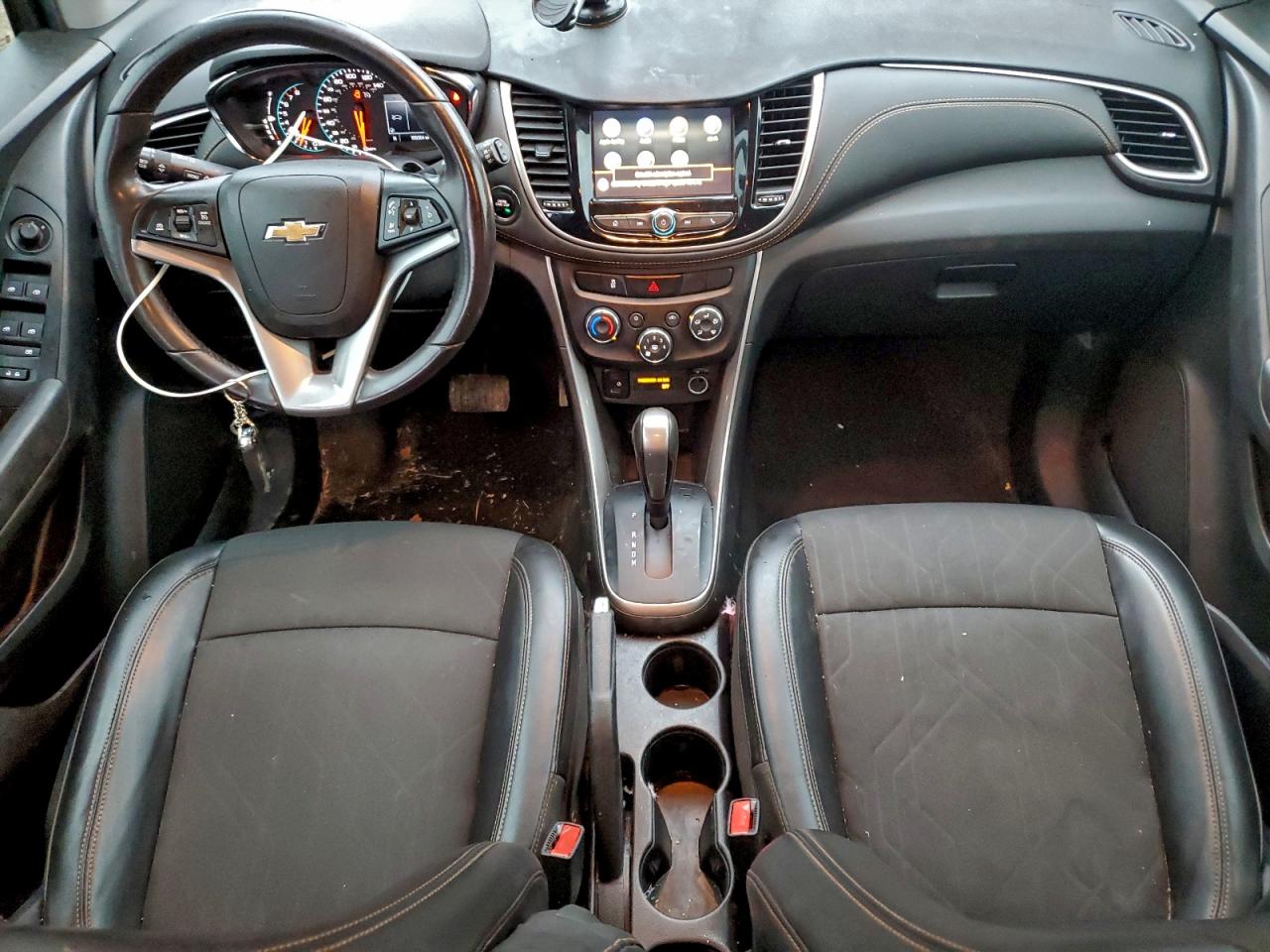 2021 CHEVROLET TRAX 1LT photo 8