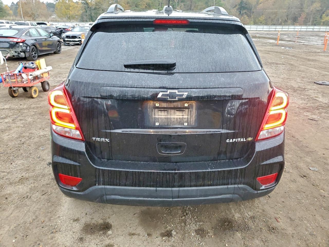 2021 CHEVROLET TRAX 1LT photo 6