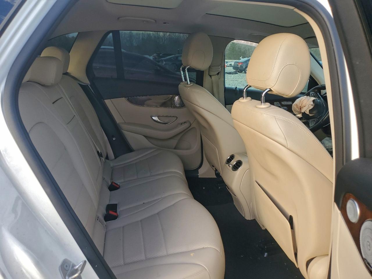 2017 MERCEDES-BENZ GLC 300 4MATIC photo 11