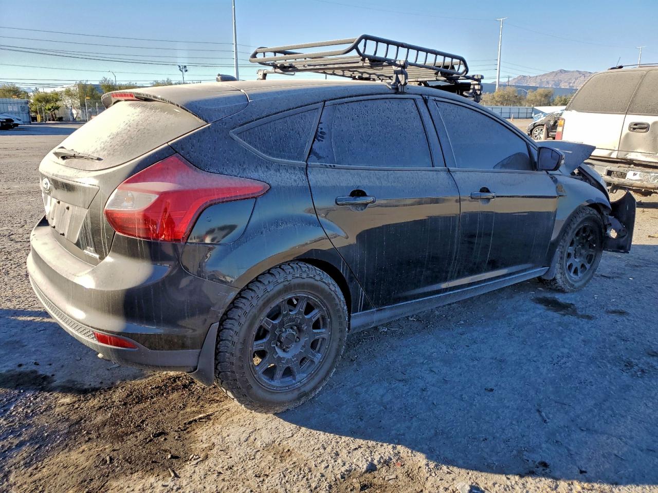 2014 FORD FOCUS SE photo 3