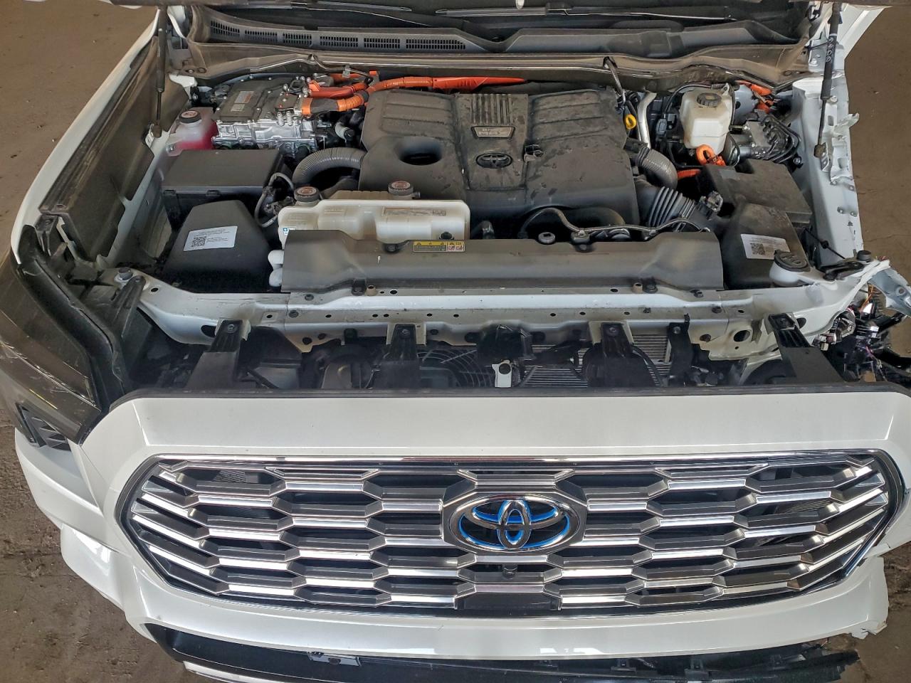 2024 TOYOTA SEQUOIA CAPSTONE photo 23