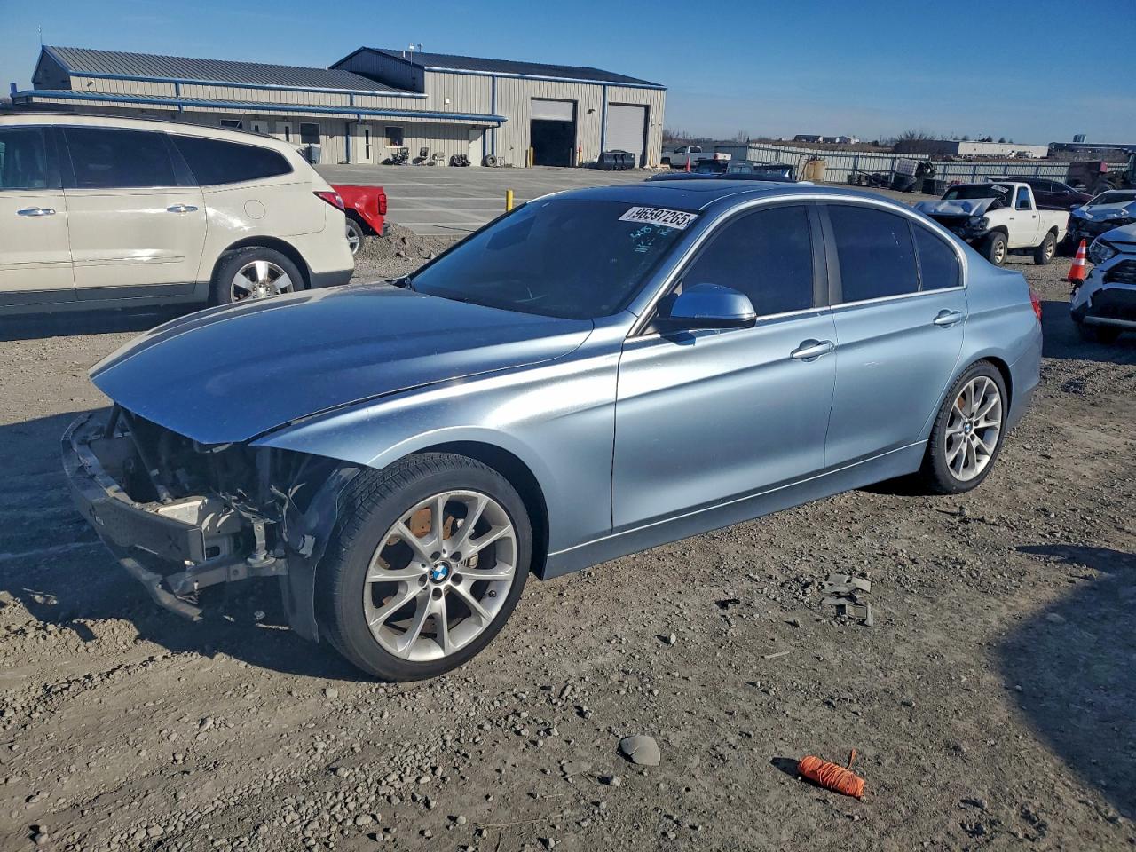 2015 BMW 320