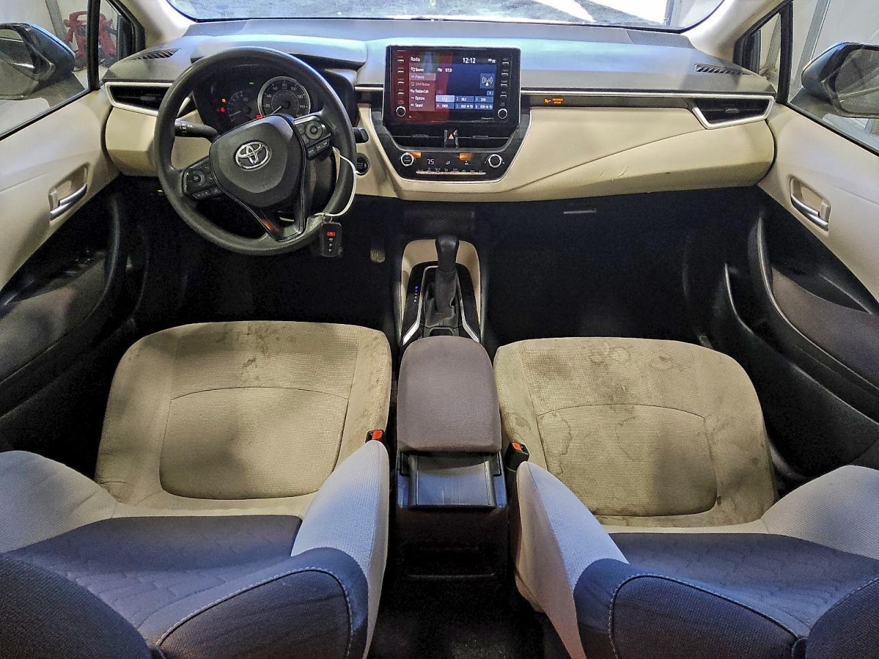 2021 TOYOTA COROLLA LE photo 8