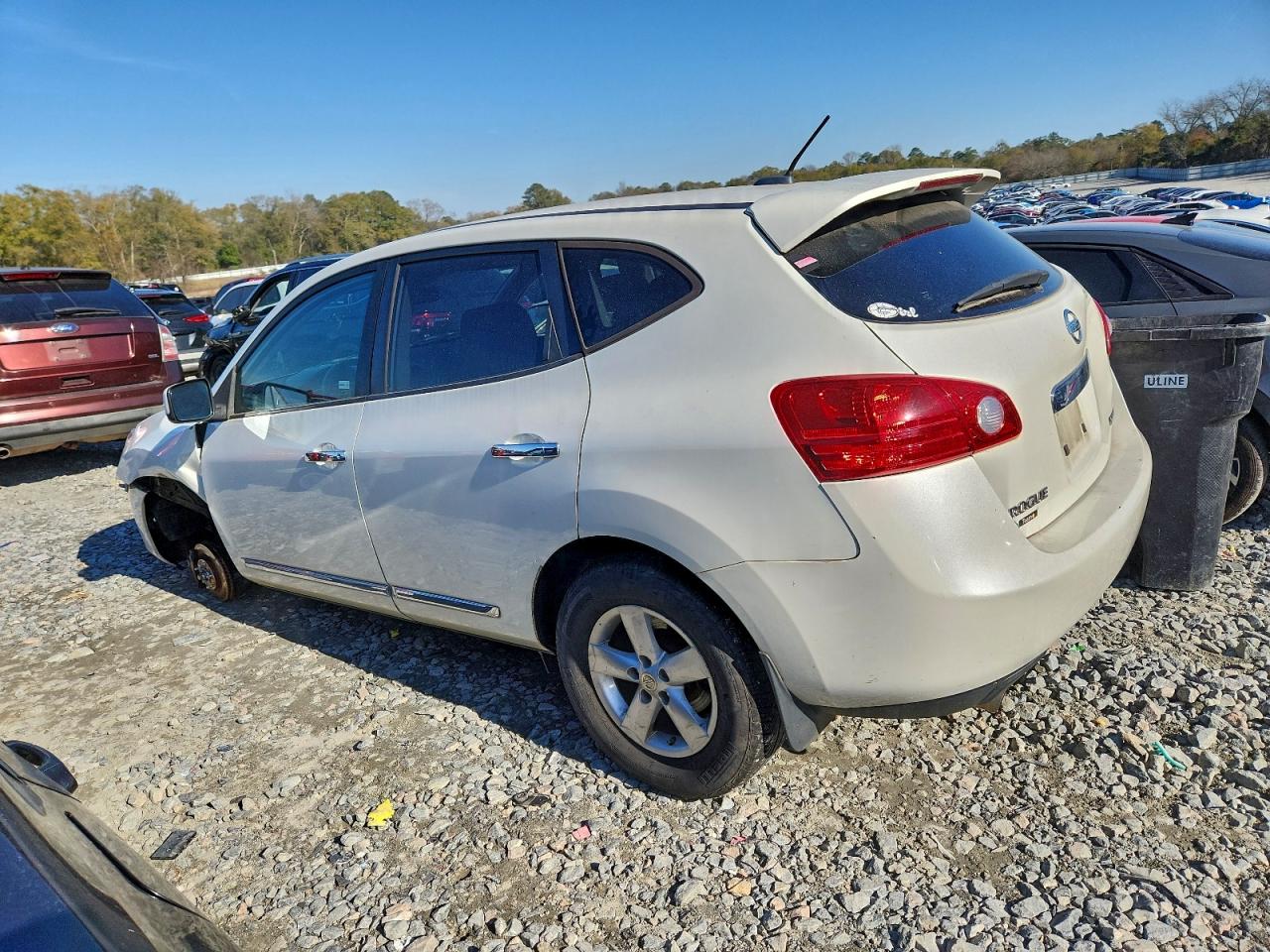 2013 NISSAN ROGUE S photo 2