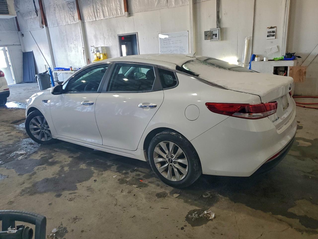 2017 KIA OPTIMA LX photo 2