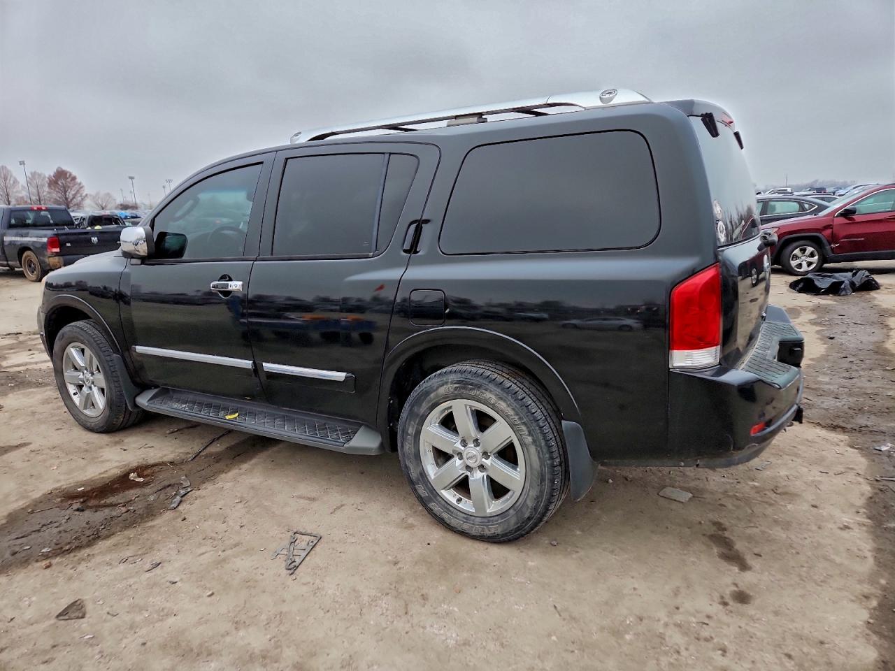 2011 NISSAN ARMADA SV photo 2