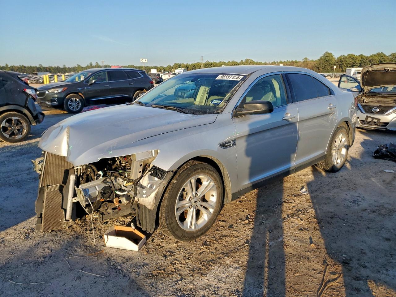 2019 FORD TAURUS SE — FRONT END damage — photo 1