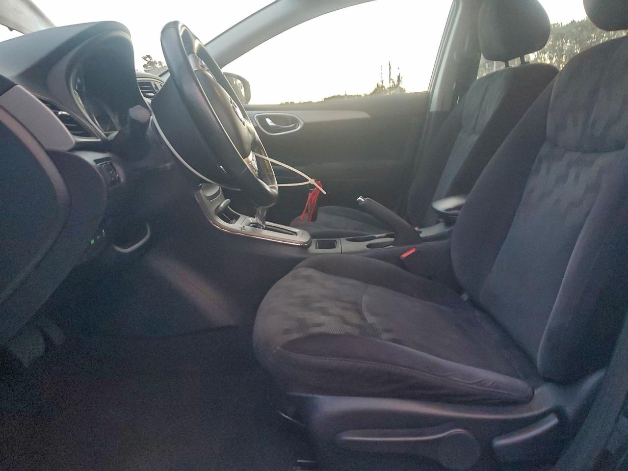 2013 NISSAN SENTRA S photo 7