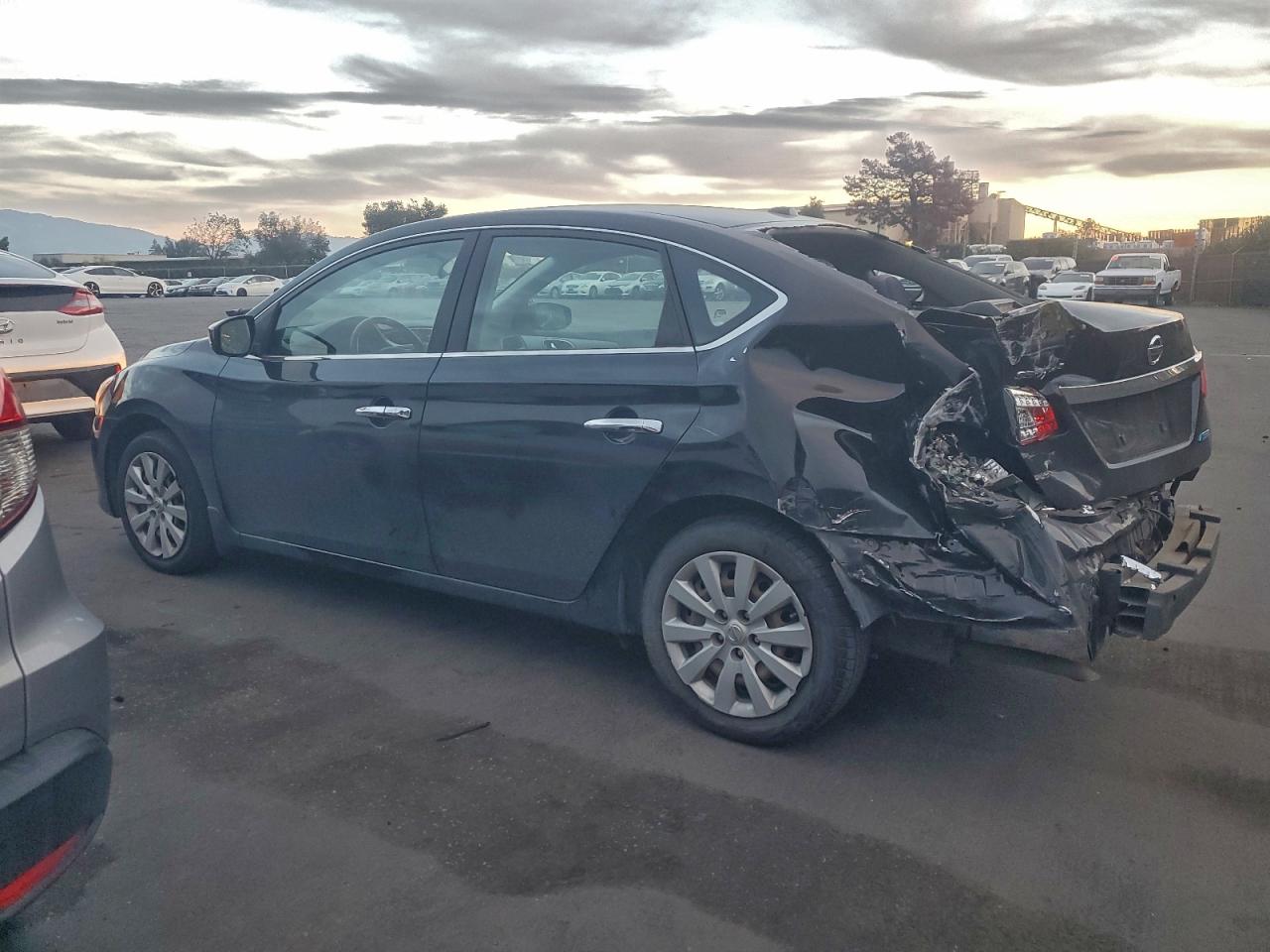 2013 NISSAN SENTRA S photo 2