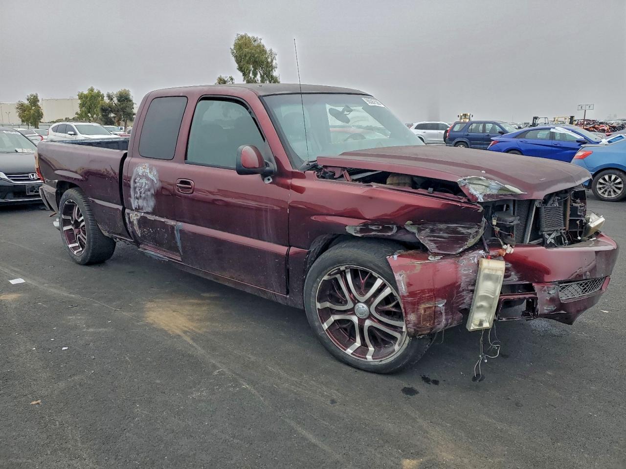 2004 CHEVROLET SILVERADO K1500 photo 4