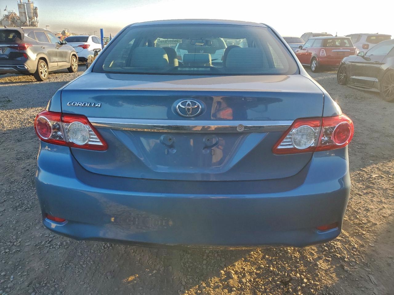 2013 TOYOTA COROLLA BASE photo 16