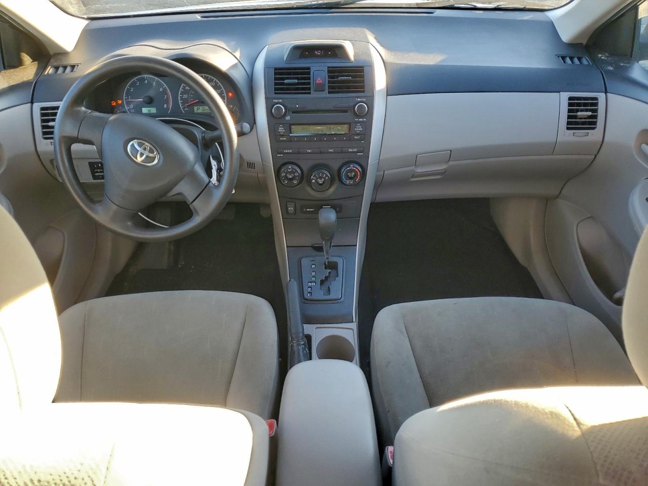 2013 TOYOTA COROLLA BASE photo 22