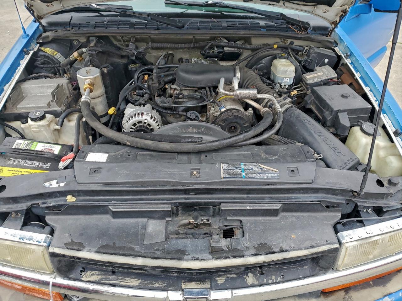 2001 CHEVROLET S TRUCK S10 photo 11