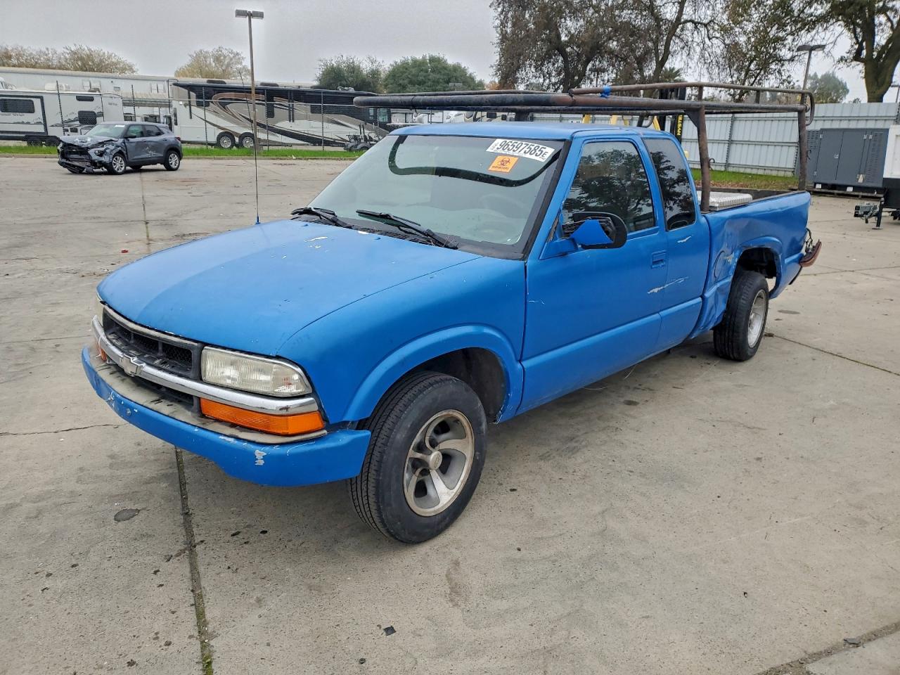 2001 CHEVROLET S TRUCK