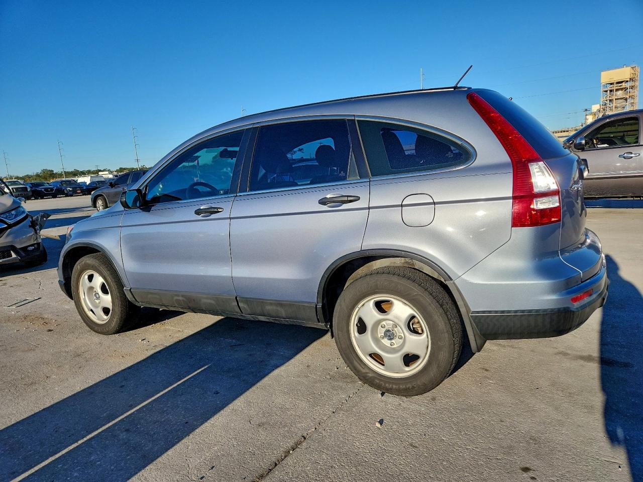 2011 HONDA CR-V LX photo 2