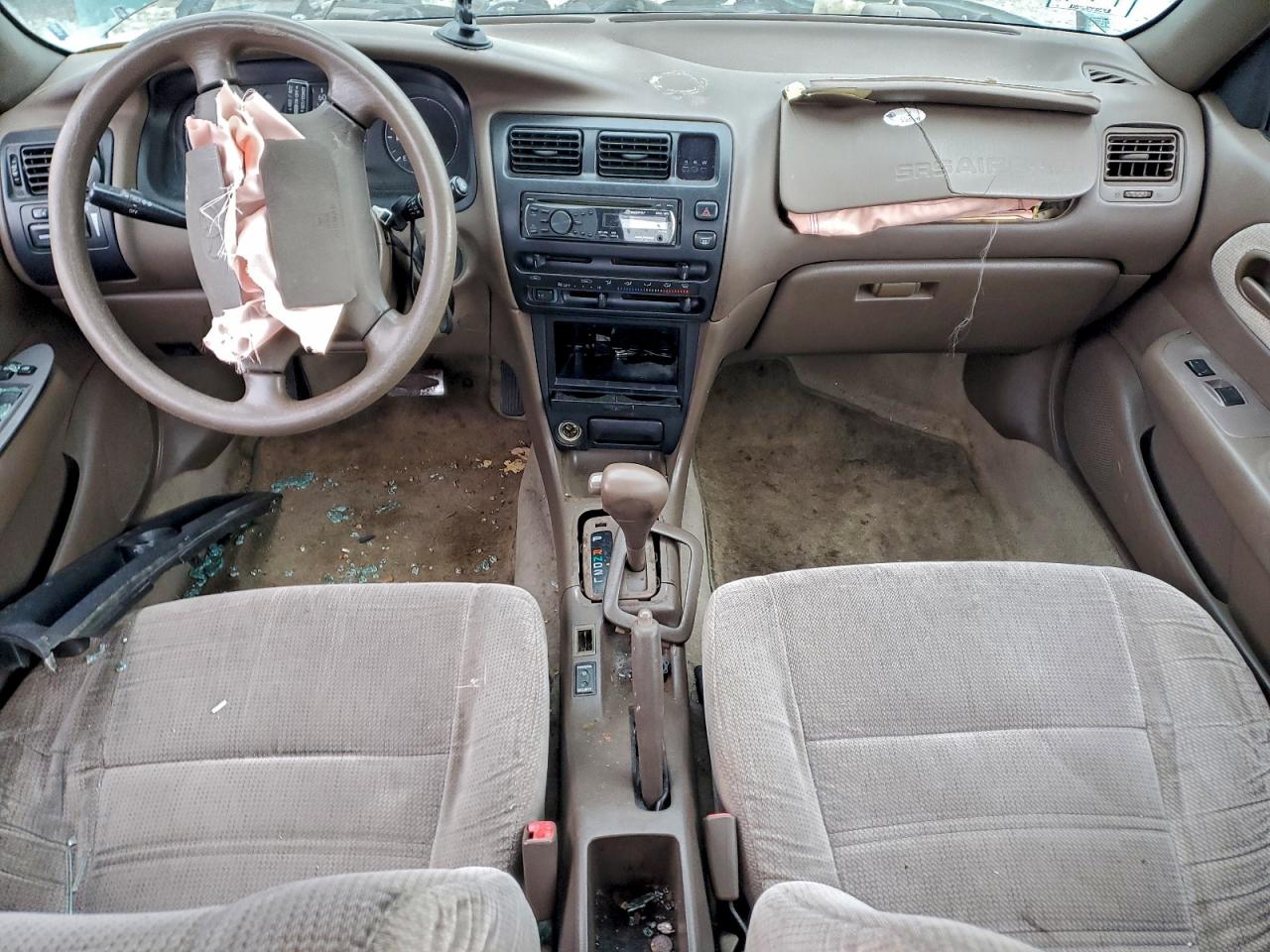 1997 TOYOTA COROLLA DX photo 8