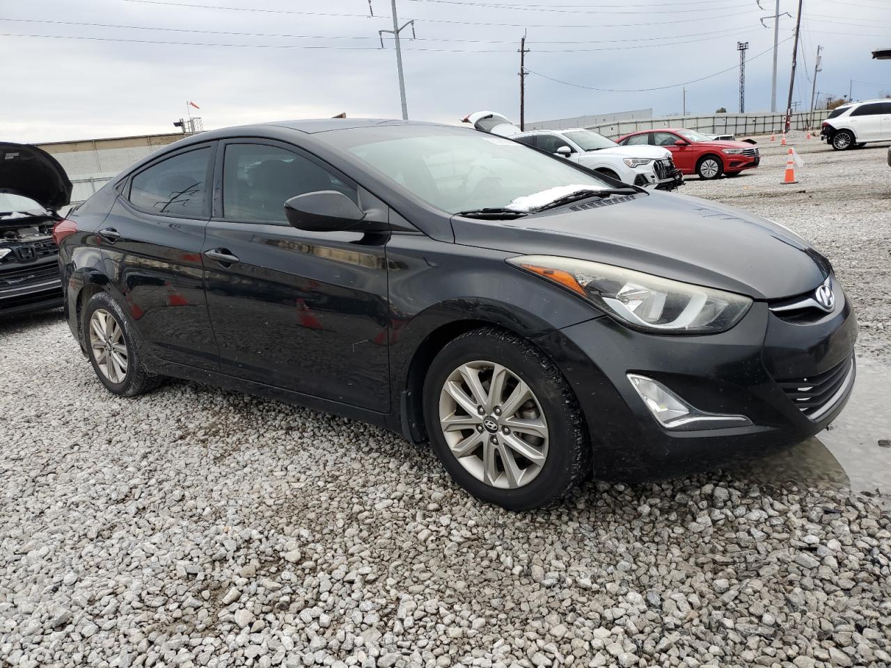 2015 HYUNDAI ELANTRA SE photo 4
