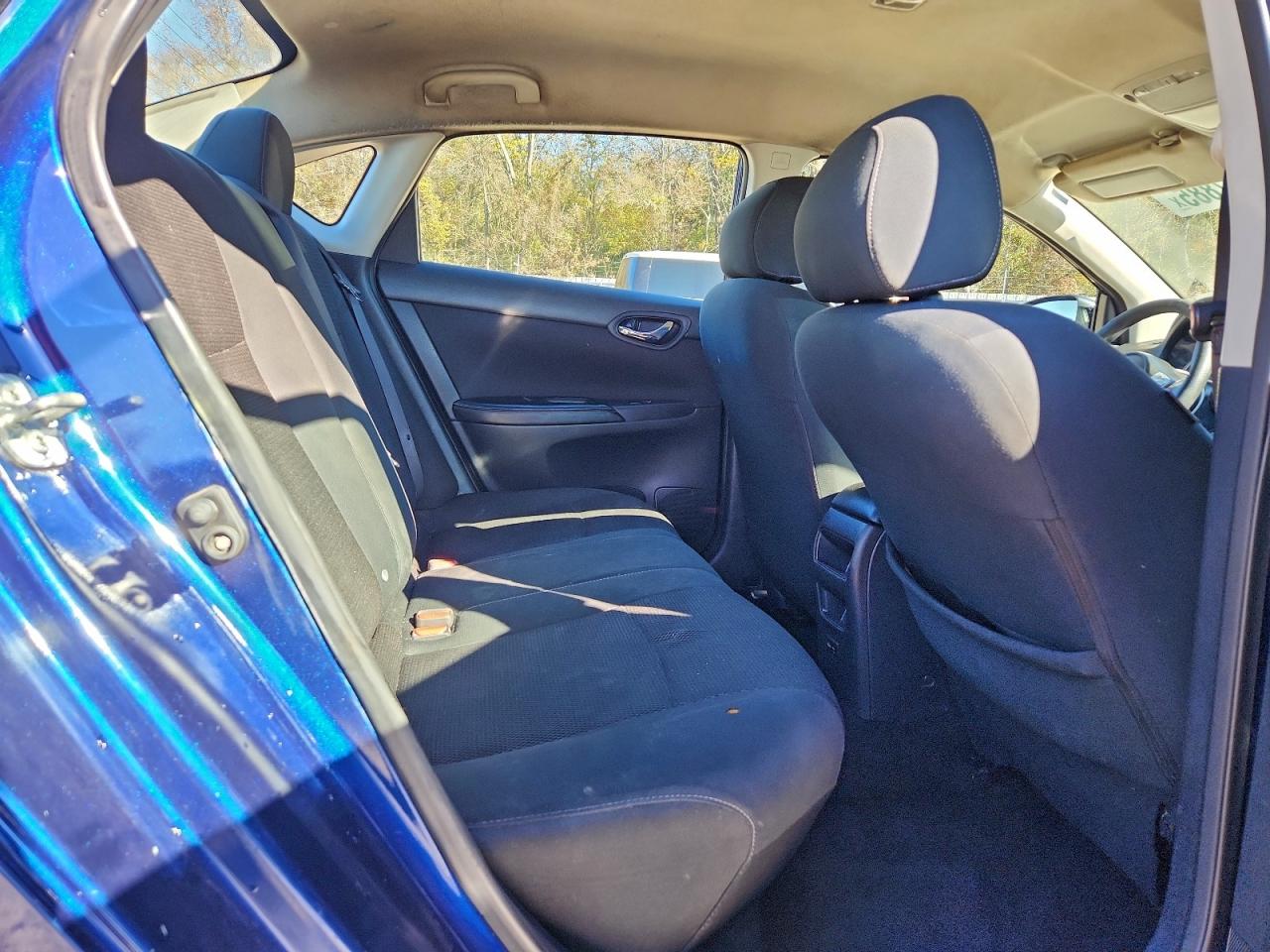 2019 NISSAN SENTRA S photo 10