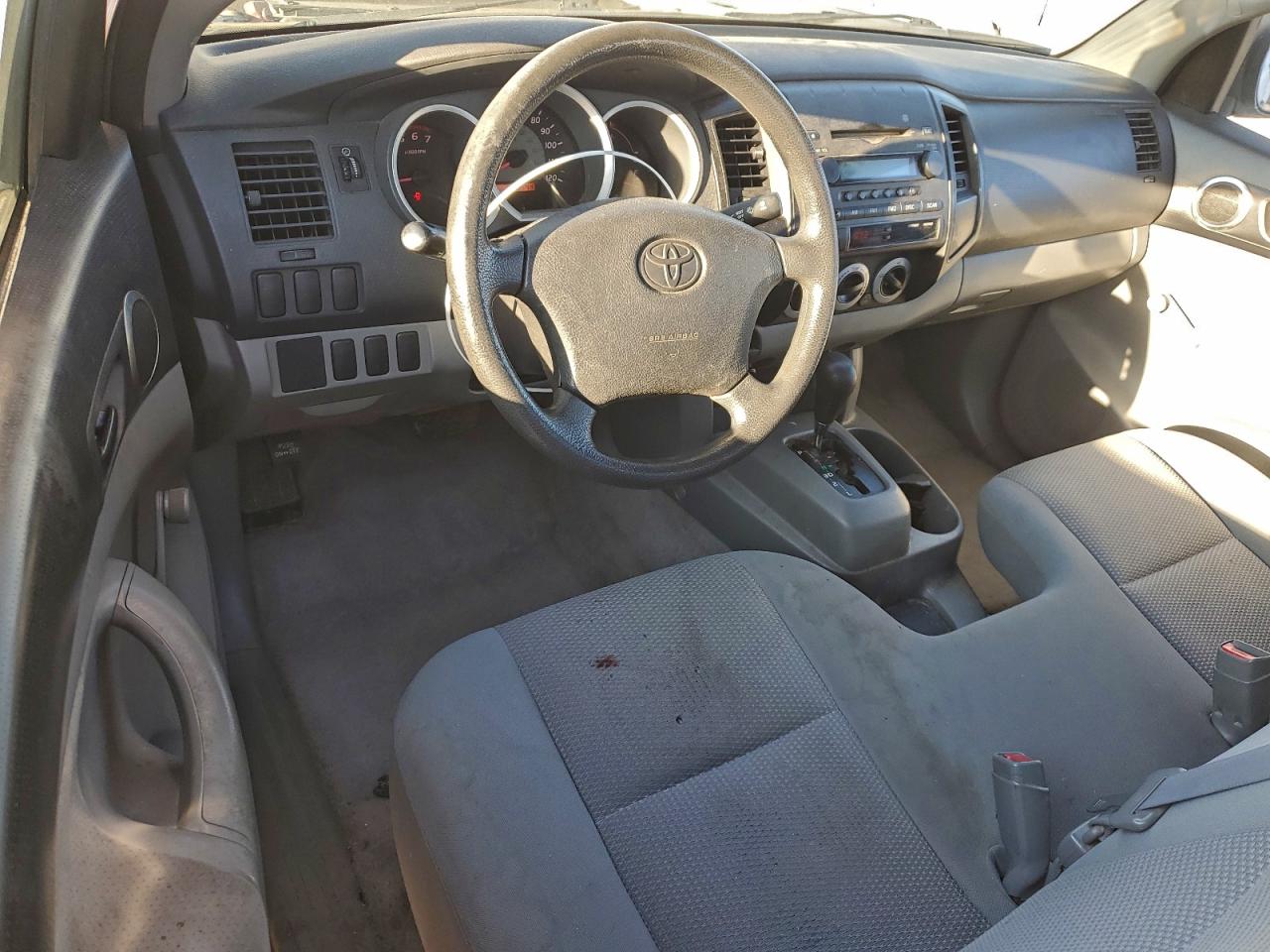 2008 TOYOTA TACOMA photo 8