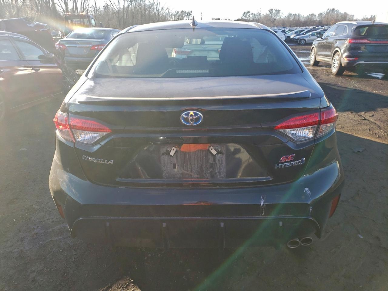 2024 TOYOTA COROLLA LE photo 6