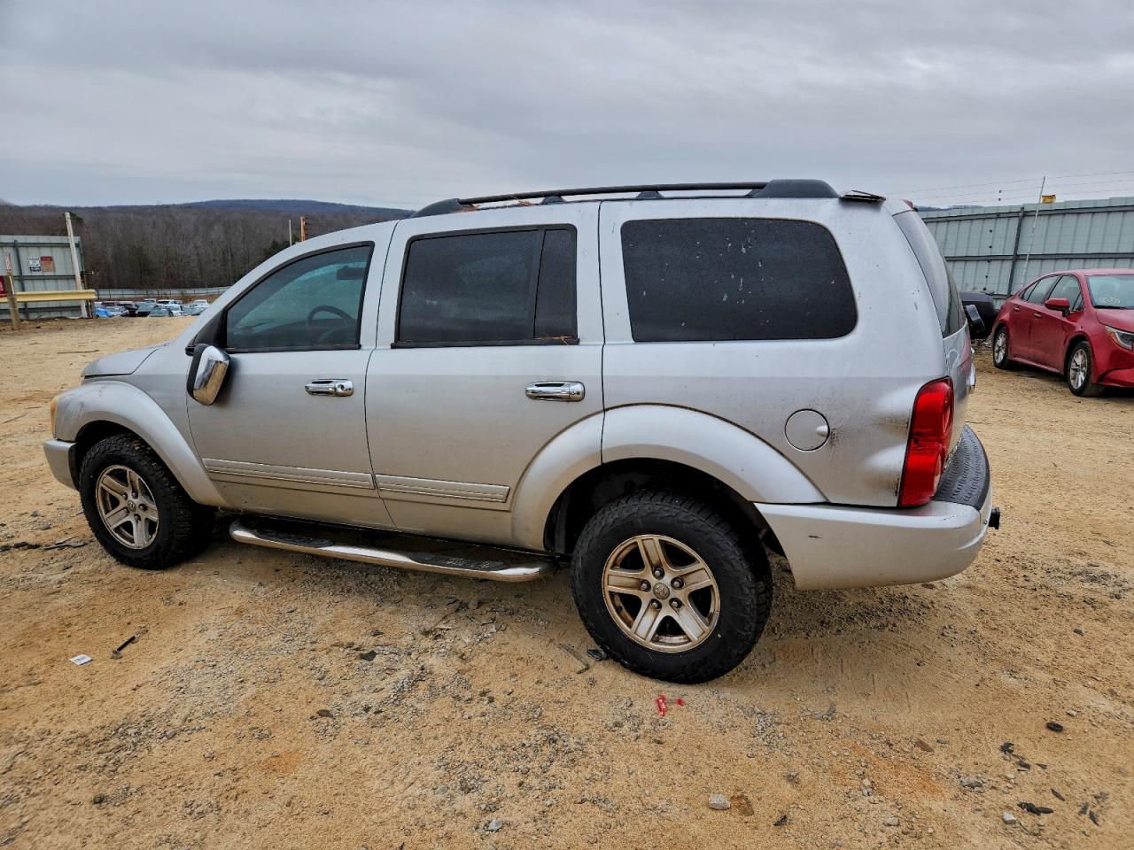 2004 DODGE DURANGO SLT photo 2