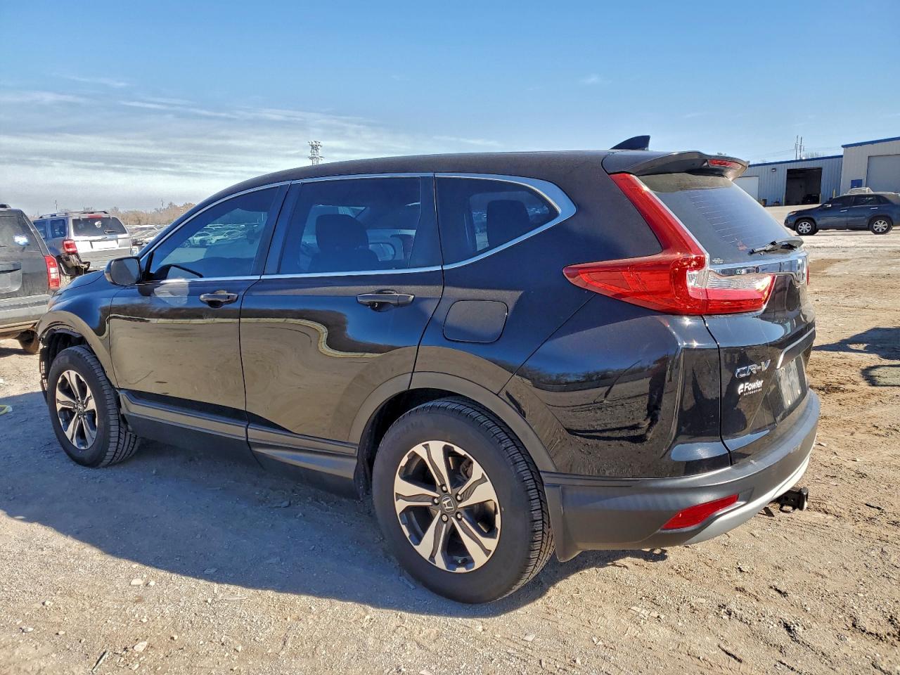 2018 HONDA CR-V LX photo 2
