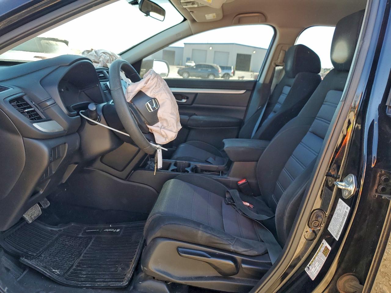 2018 HONDA CR-V LX photo 7