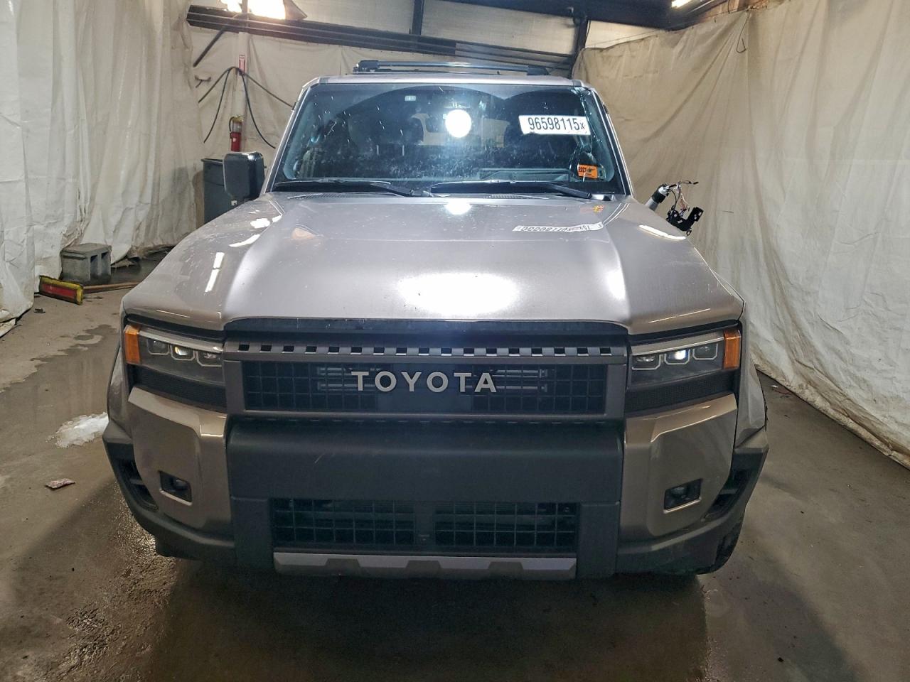 2025 TOYOTA LAND CRUISER BASE photo 5