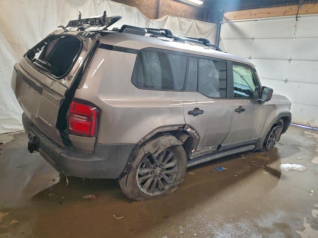 2025 TOYOTA LAND CRUISER BASE photo 3