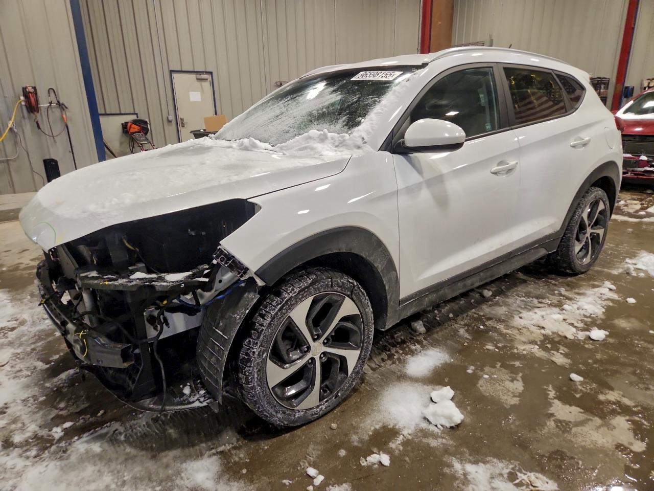 2016 HYUNDAI TUCSON
