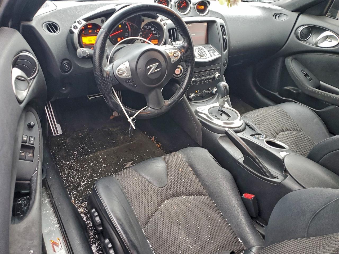 2016 NISSAN 370Z BASE photo 8