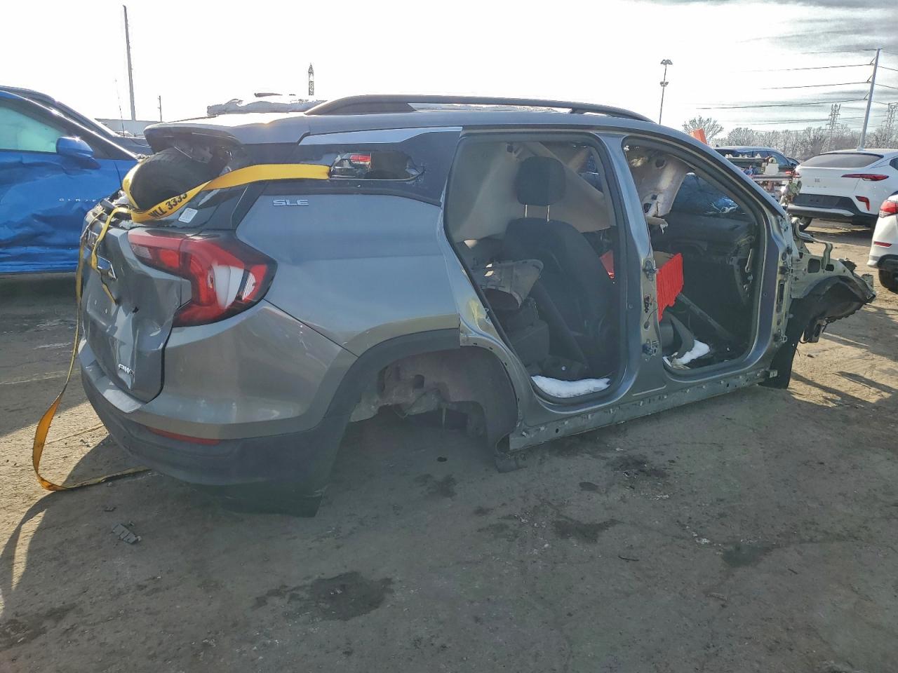 2018 GMC TERRAIN SLE photo 3