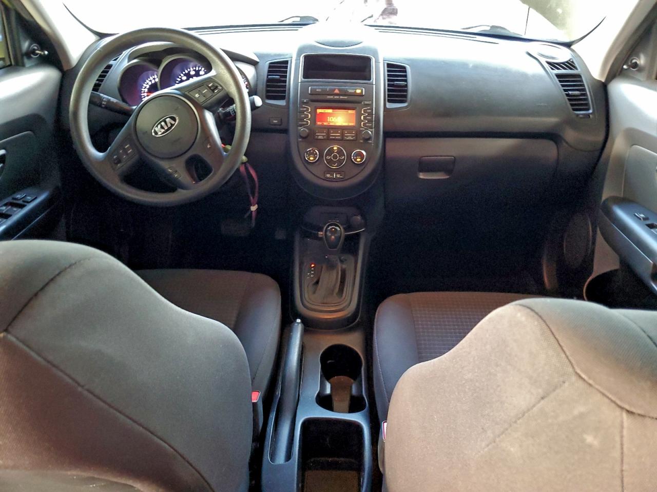 2013 KIA SOUL photo 8