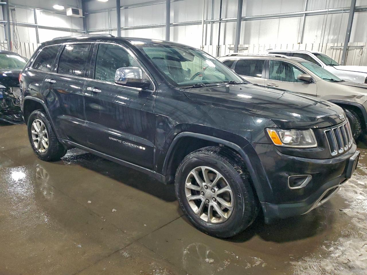 2016 JEEP GRAND CHEROKEE LIMITED photo 4
