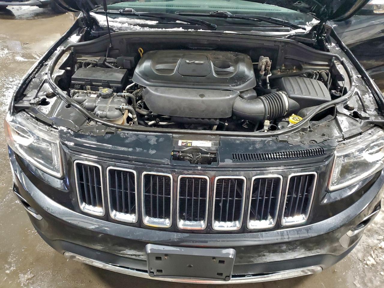 2016 JEEP GRAND CHEROKEE LIMITED photo 12