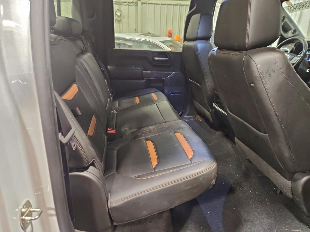 2020 GMC SIERRA K3500 AT4 photo 10