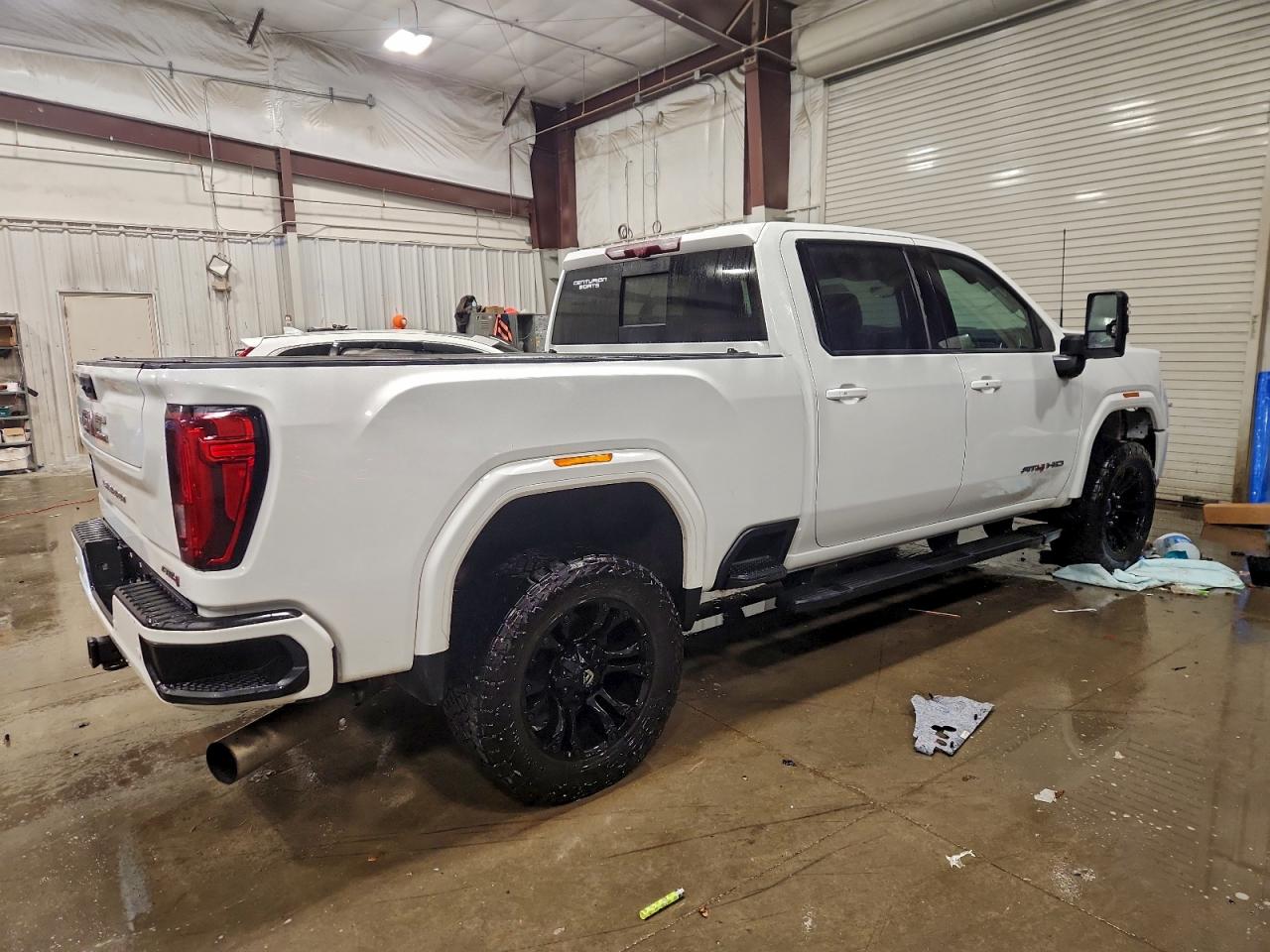 2020 GMC SIERRA K3500 AT4 photo 3