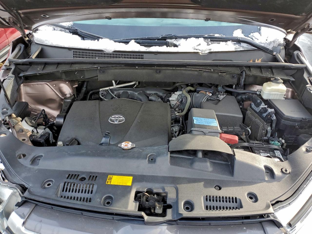 2018 TOYOTA HIGHLANDER SE photo 12