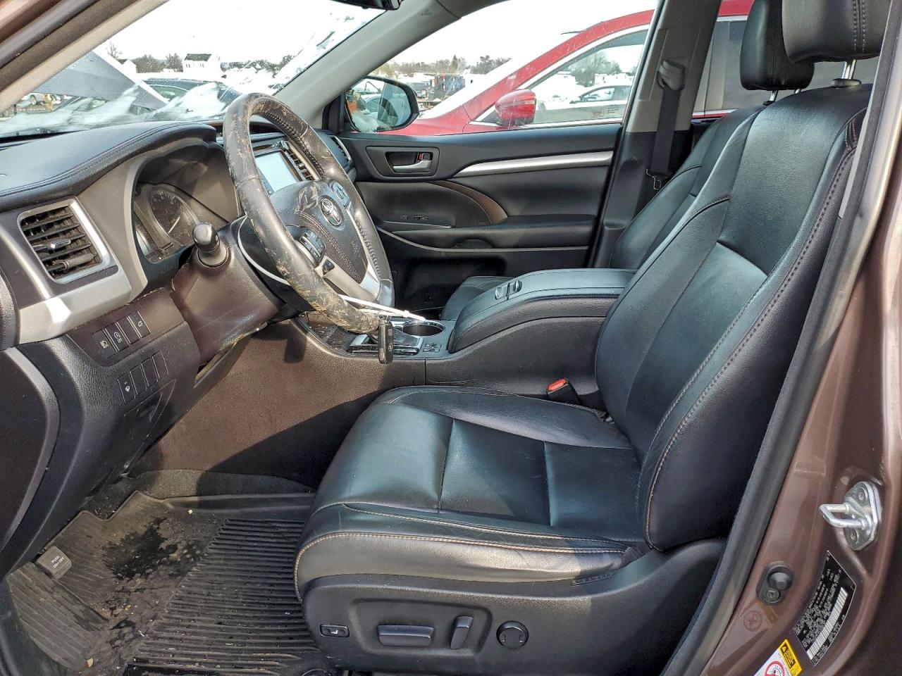 2018 TOYOTA HIGHLANDER SE photo 7