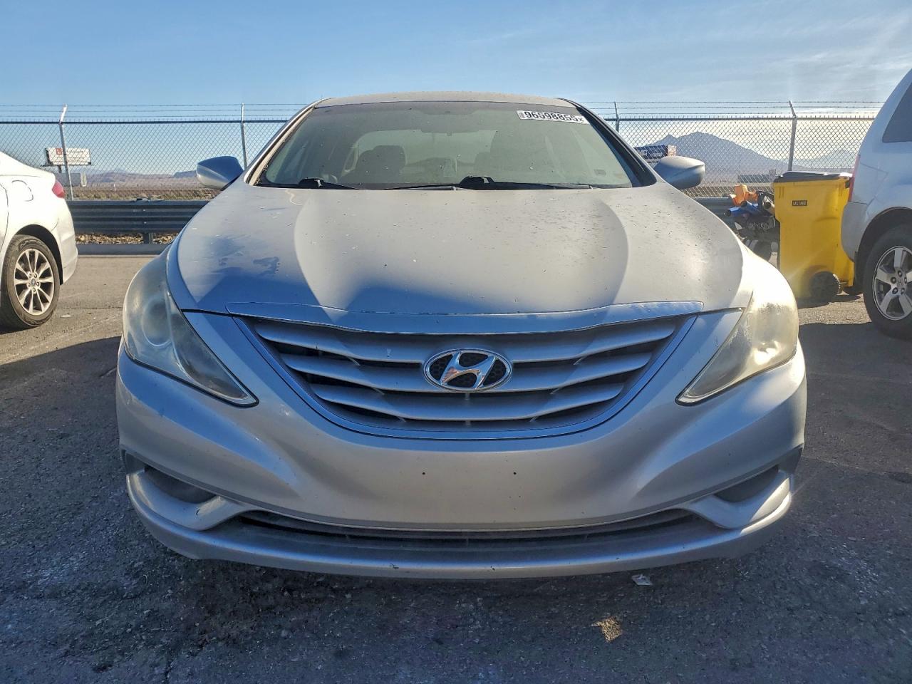 2011 HYUNDAI SONATA GLS photo 5