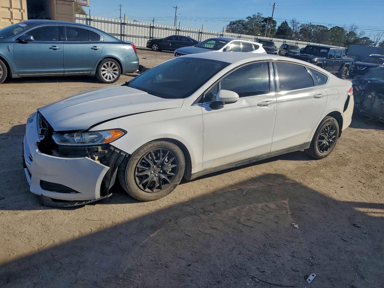 2014 FORD FUSION S photo 2