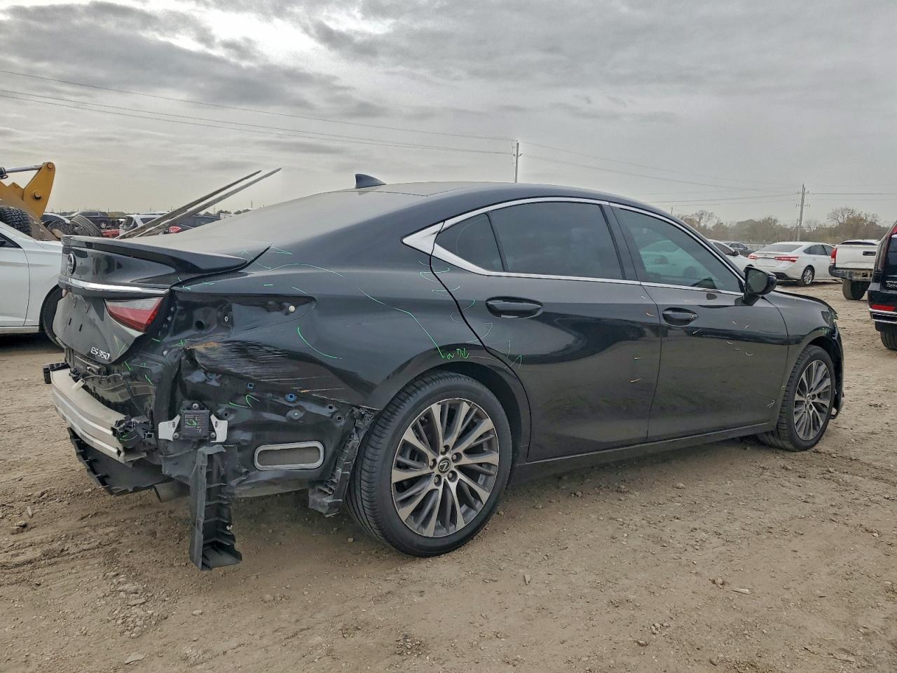 2020 LEXUS ES 350 LUXURY photo 3
